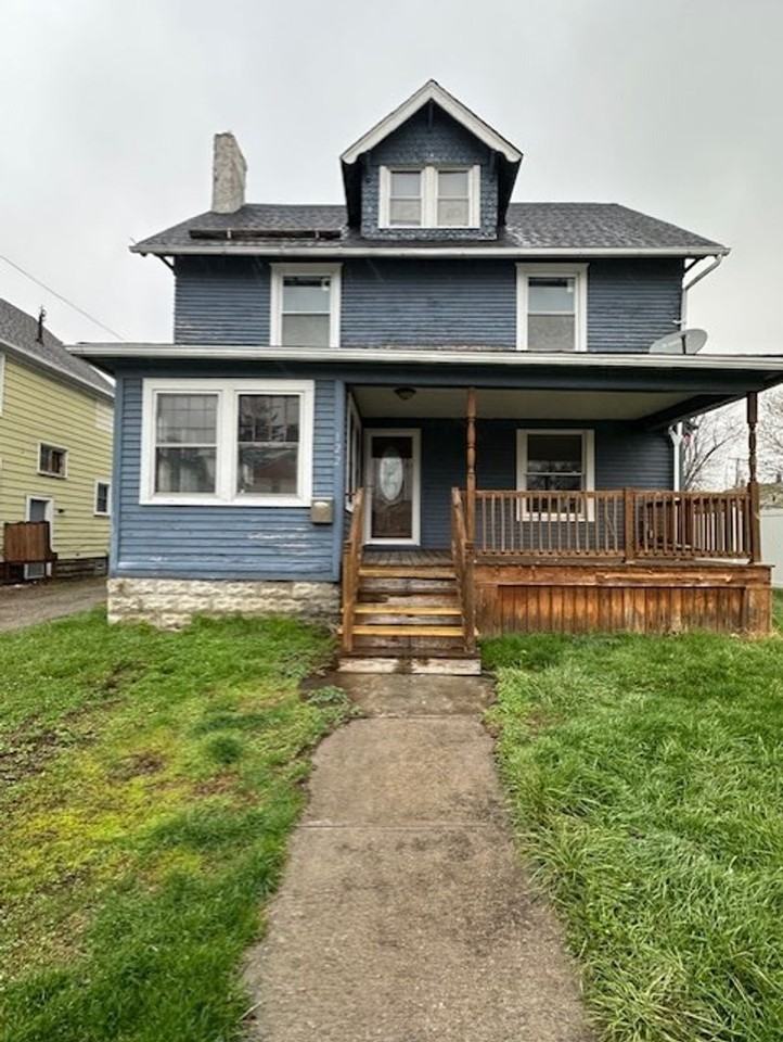 122 W 27th St ##Up