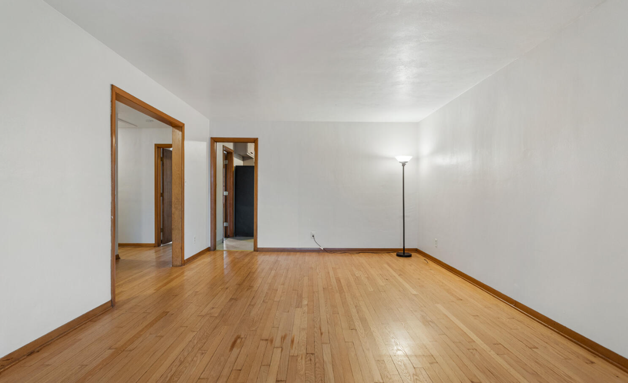1322 Alms Dr - Photo 4 of 19