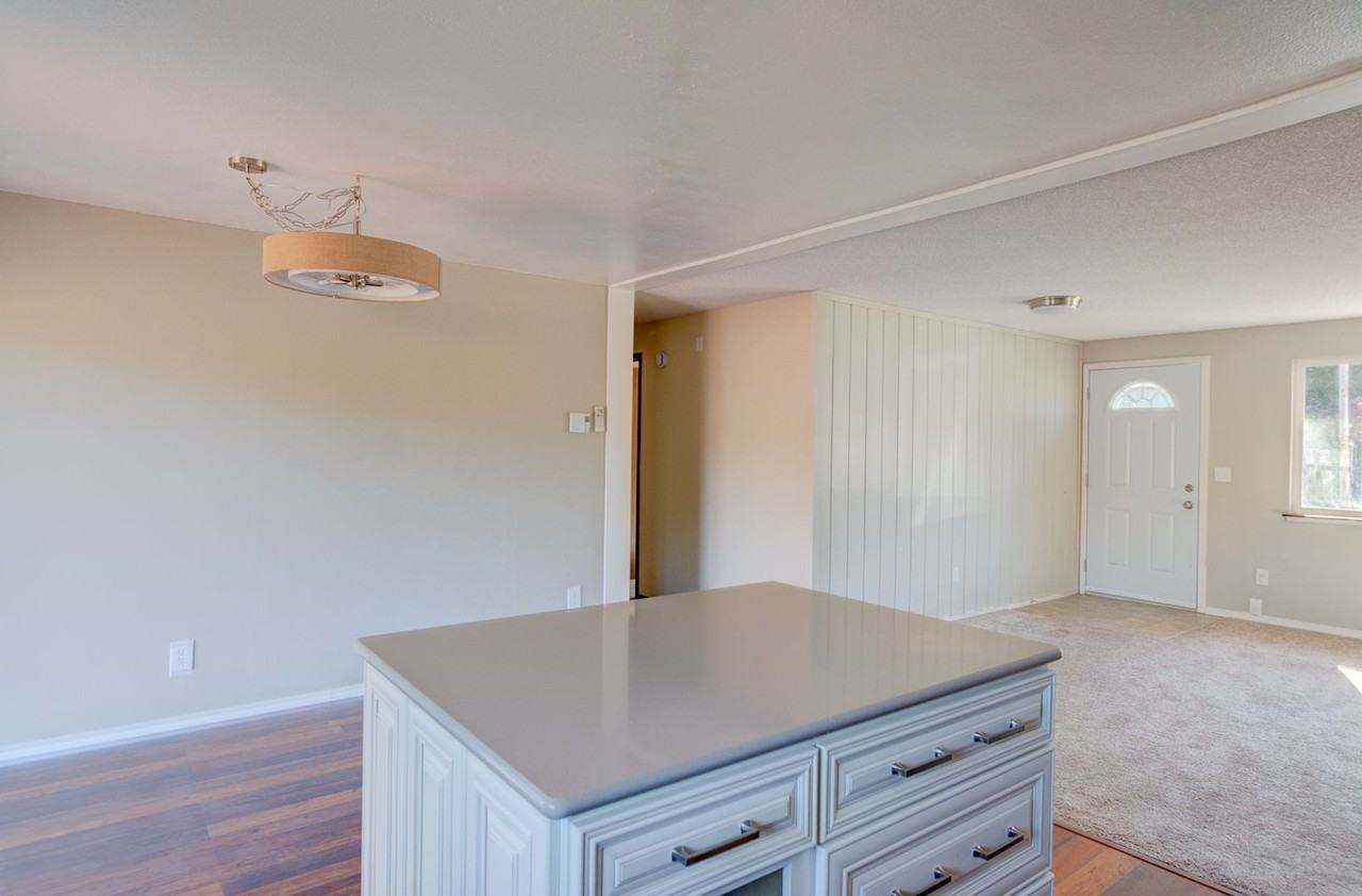 634 El Mirador St - Photo 5 of 27