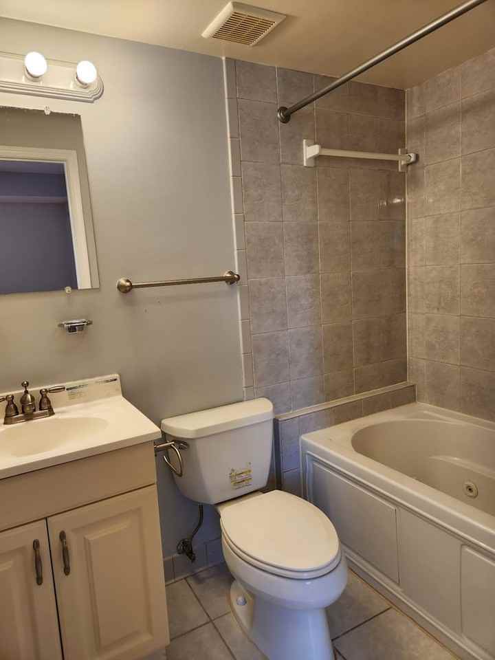 244 60th St Ne - Photo 7 of 11