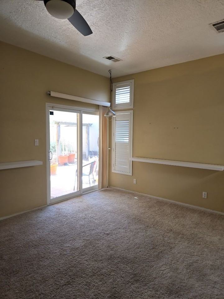 1324 Lil Ave Ne - Photo 6 of 12