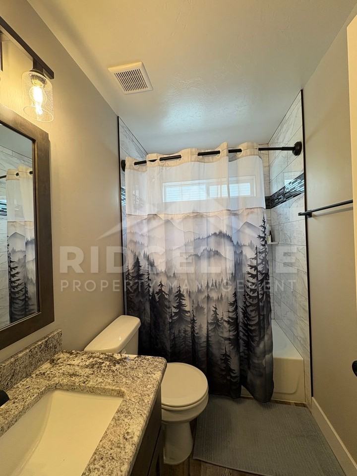 806 E 1475 N - Photo 6 of 14