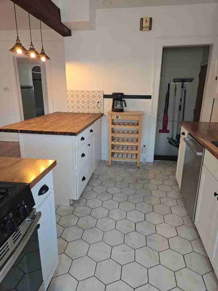 2909 Campus Blvd Ne - Photo 5 of 16