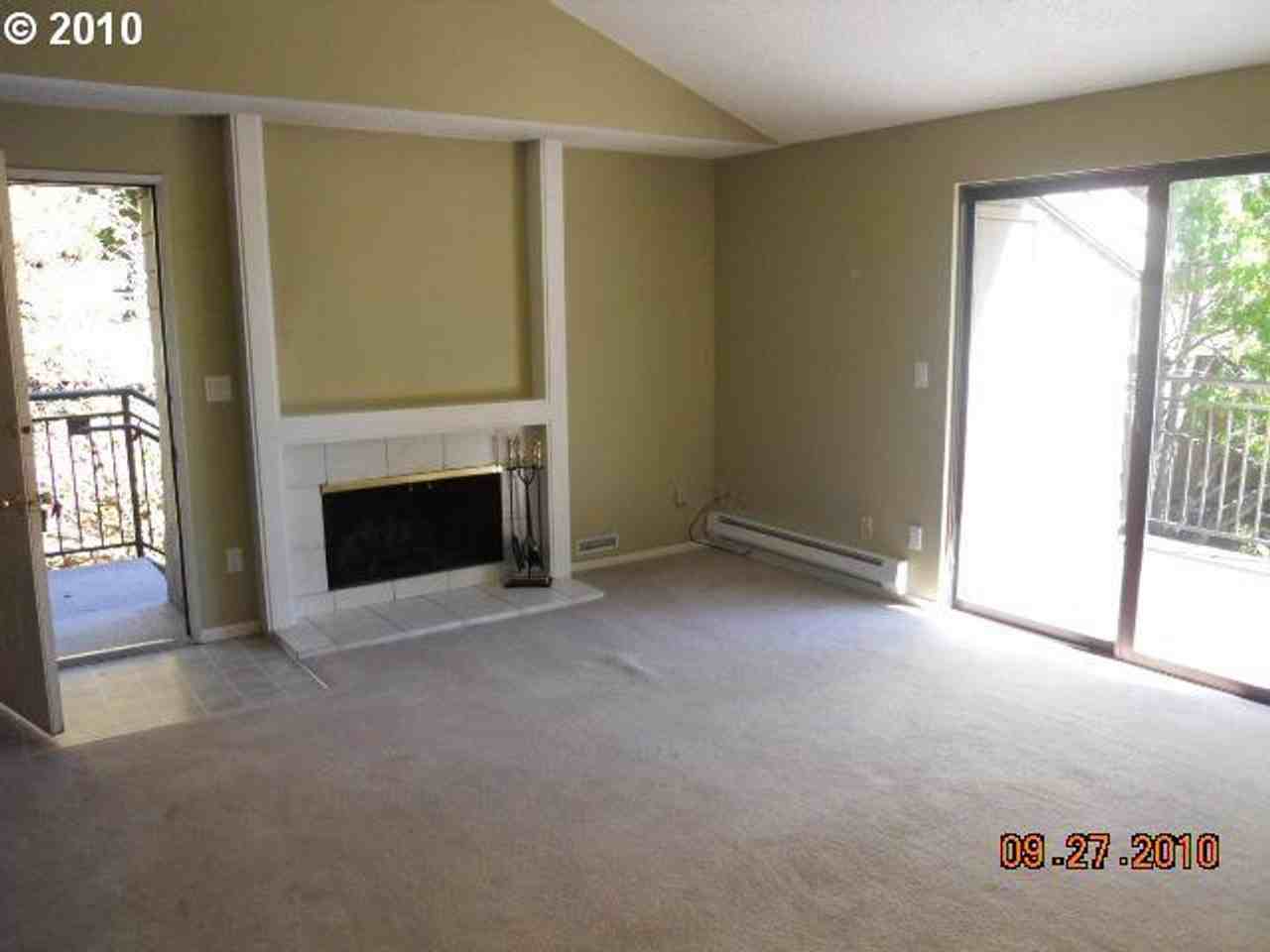 44 Crestfield Ct - Photo 5 of 33