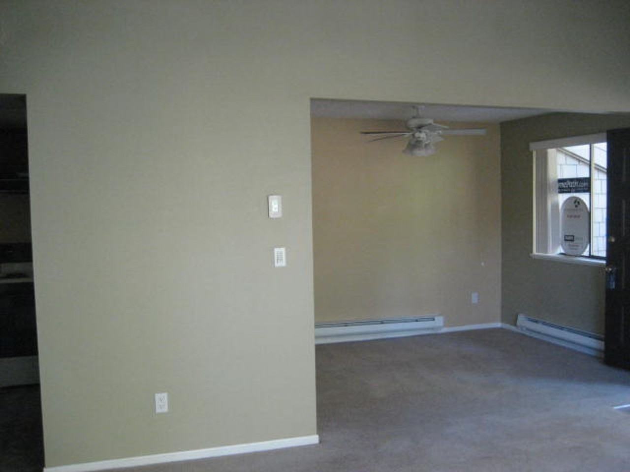 44 Crestfield Ct - Photo 7 of 33