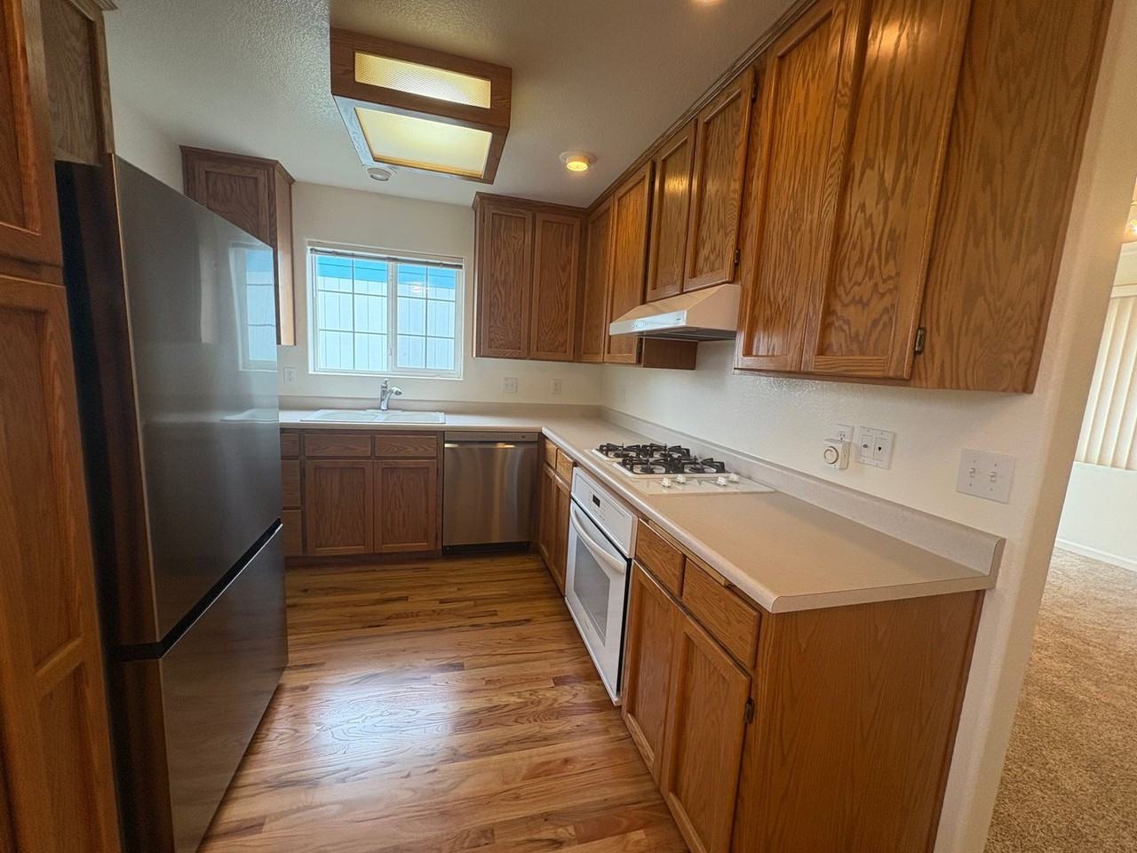 2513 1/2 Williams St - Photo 3 of 11