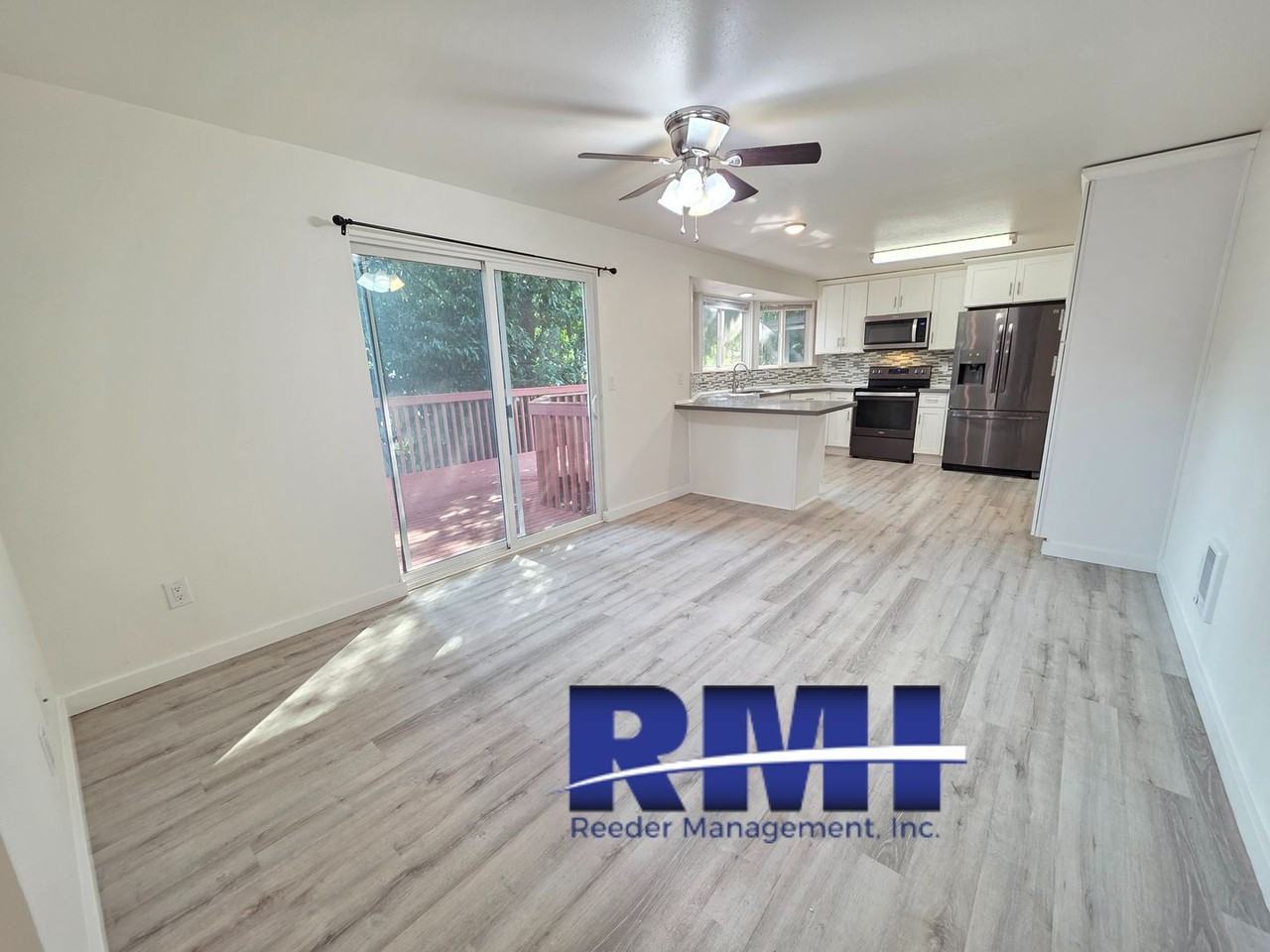 6321 Rest Pl Ne - Photo 6 of 14
