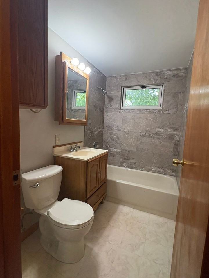 3460 N 91st St - Photo 3 of 12