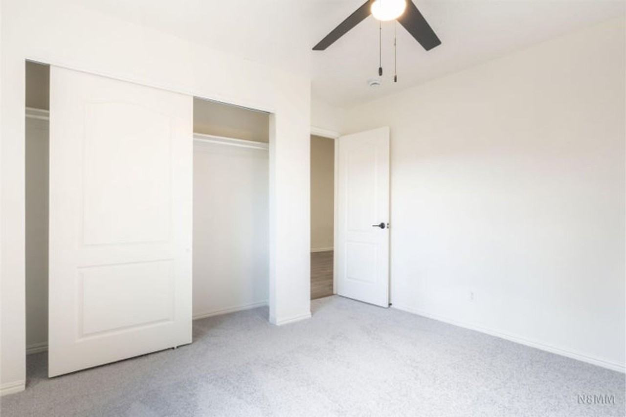 1175 S 860 W - Photo 3 of 25