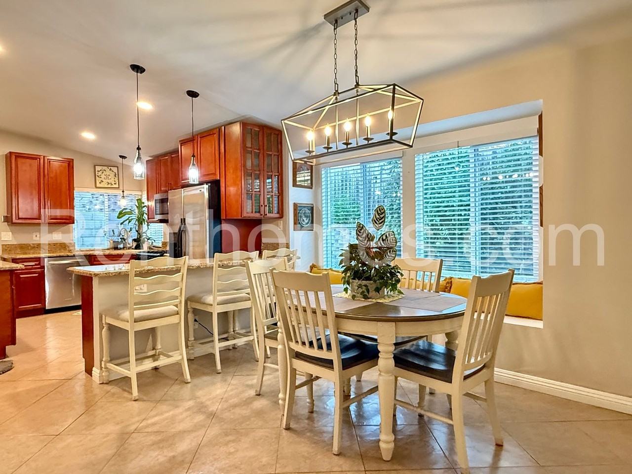 2175 Johnston Rd - Photo 6 of 27