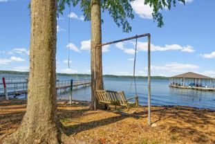 315 Riverview Dr - Photo 1 of 1