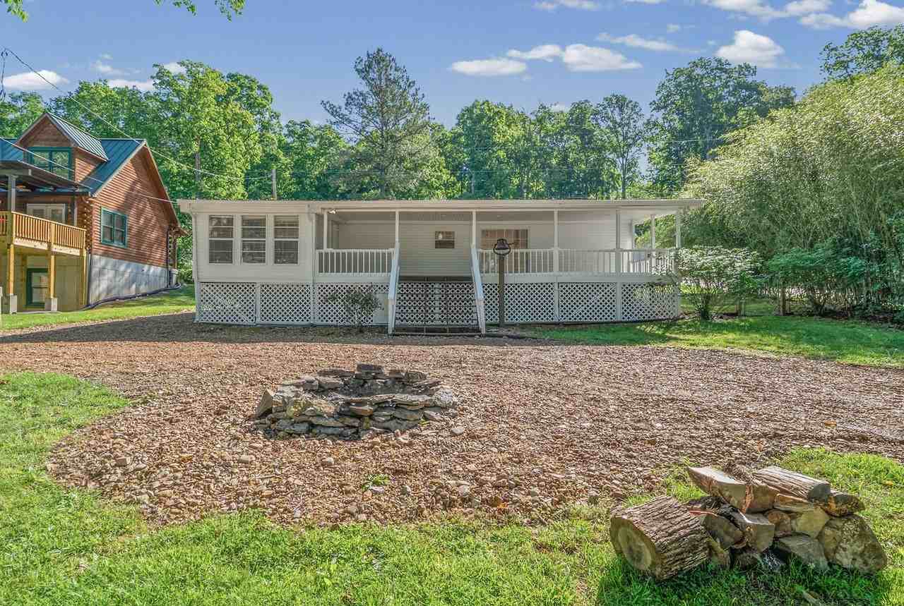 315 Riverview Dr - Photo 5 of 29