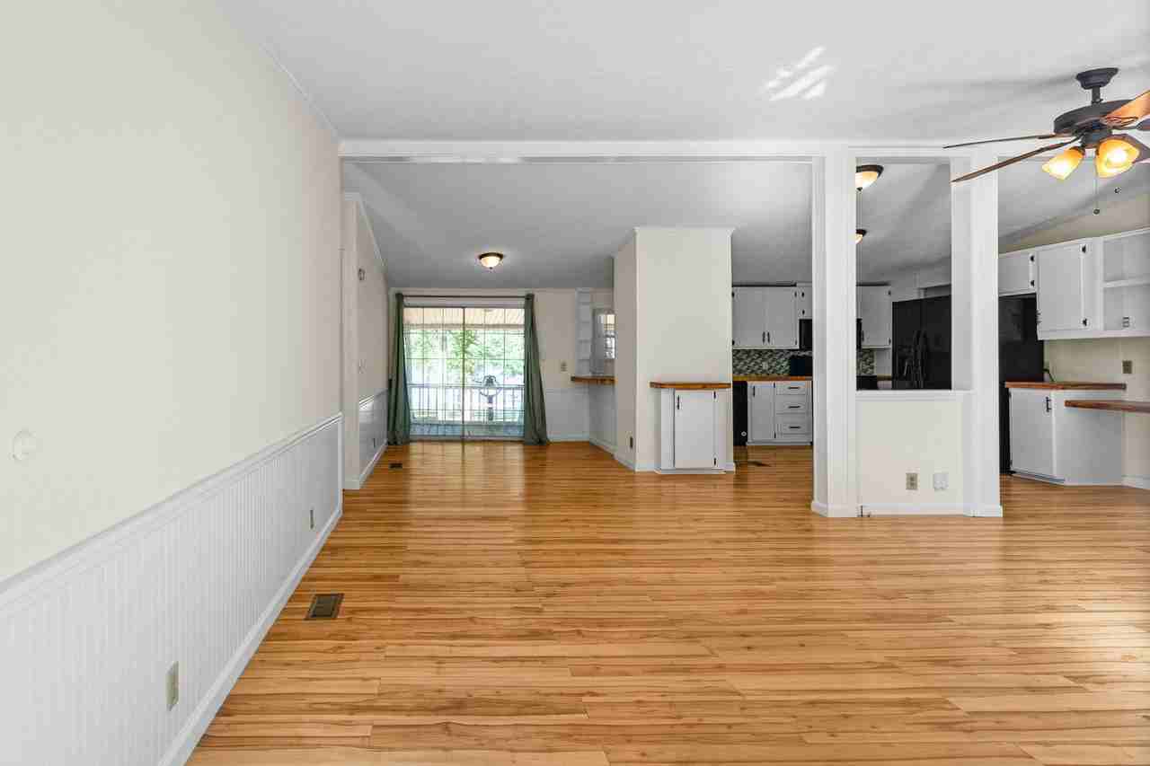 315 Riverview Dr - Photo 7 of 29
