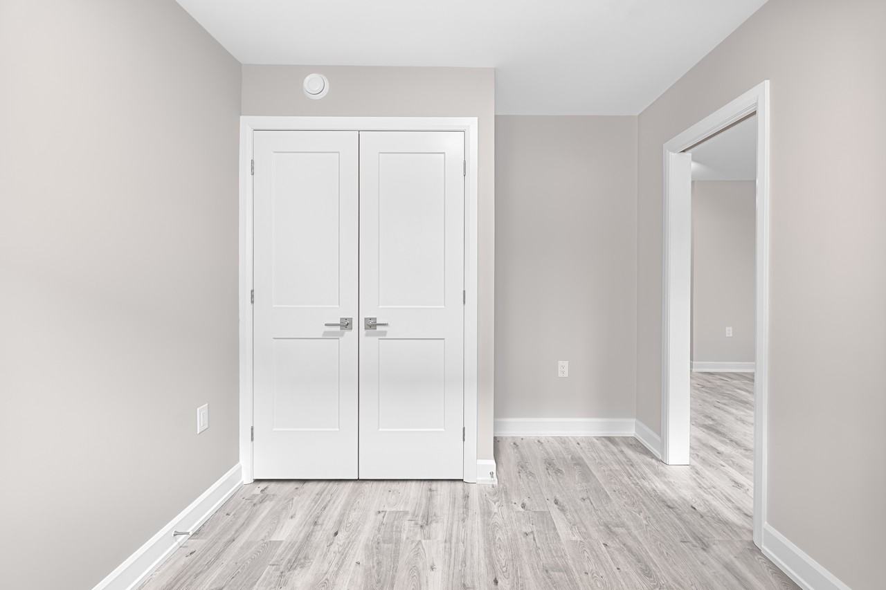 370 Cambridge Street - Photo 2 of 31