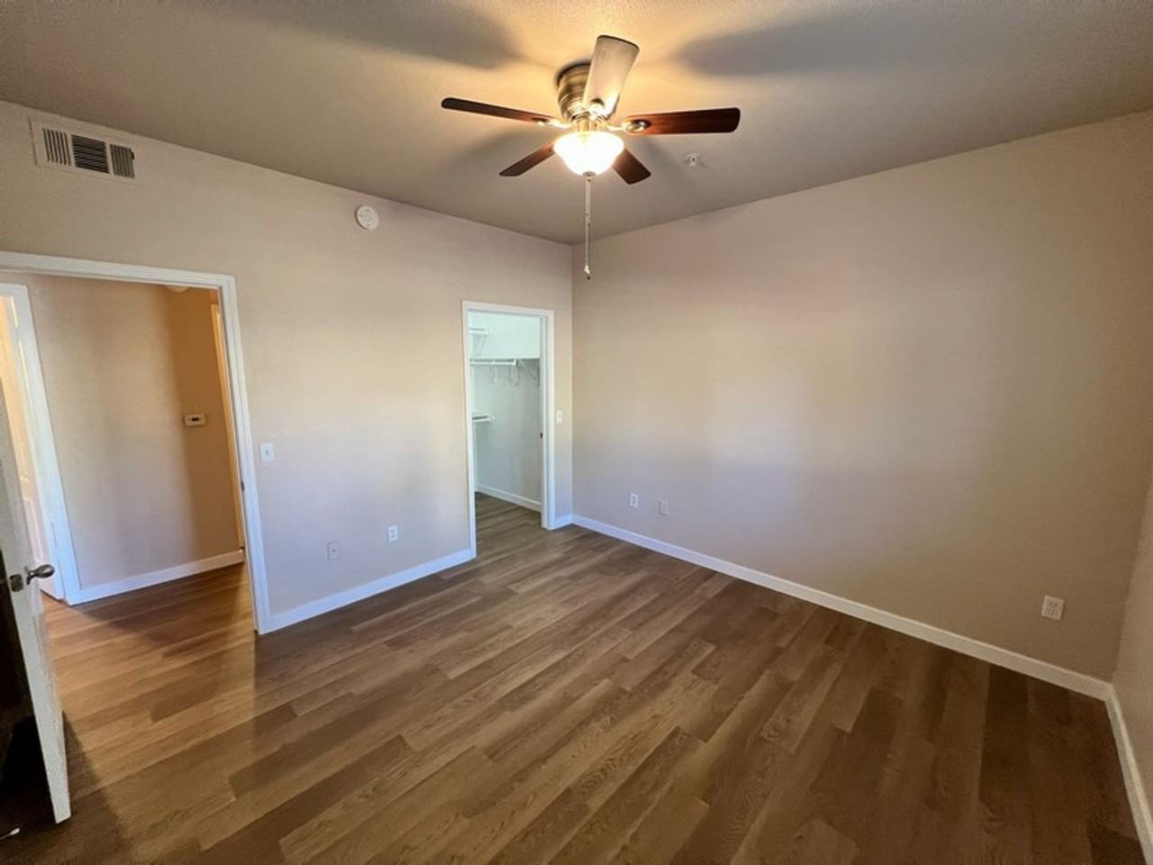 6850 Reno Rental Finders - 6850 Sharlands Ave - Photo 5 of 13