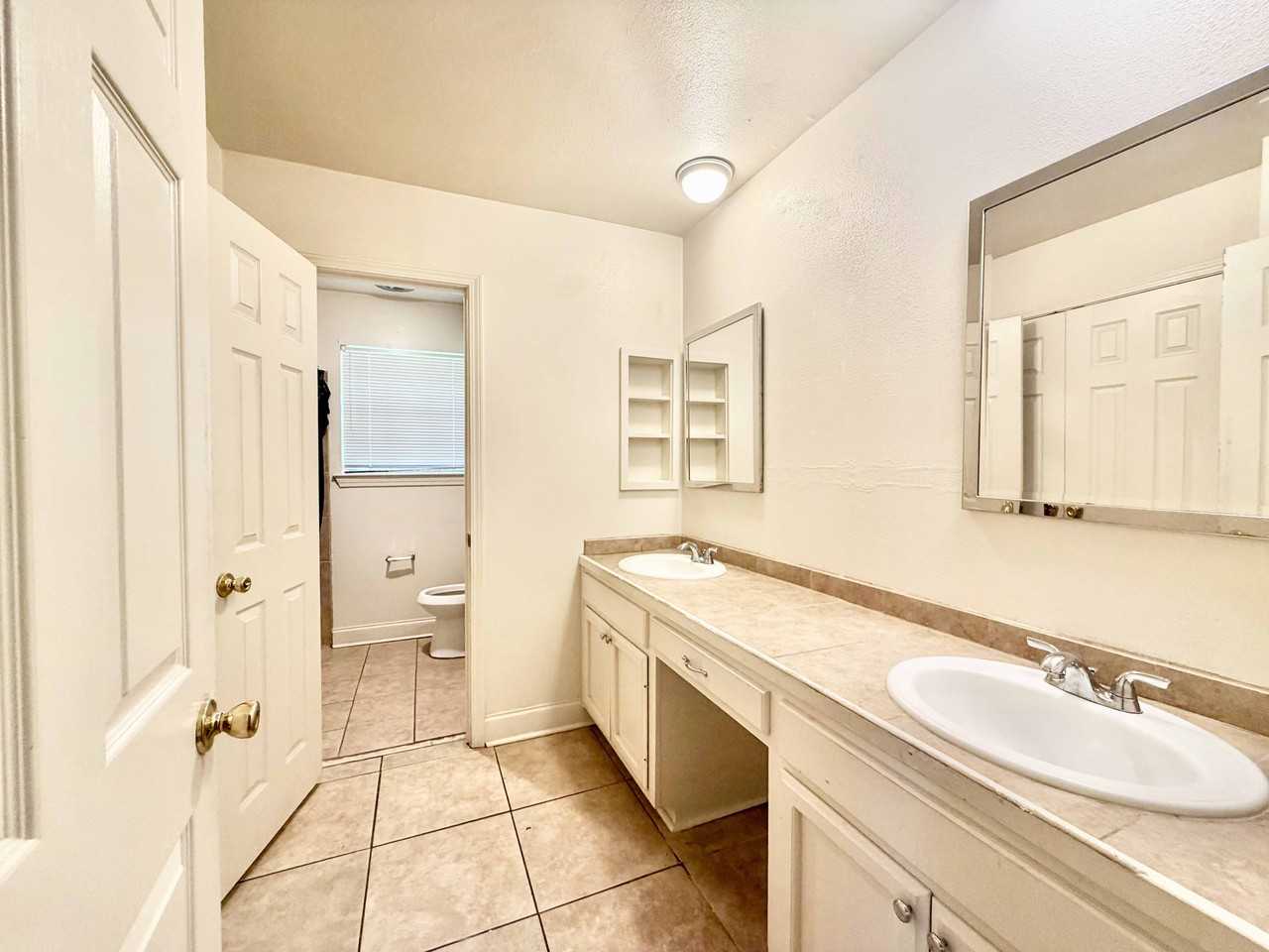 9776 Yellowstone Ave #1 - Photo 7 of 13