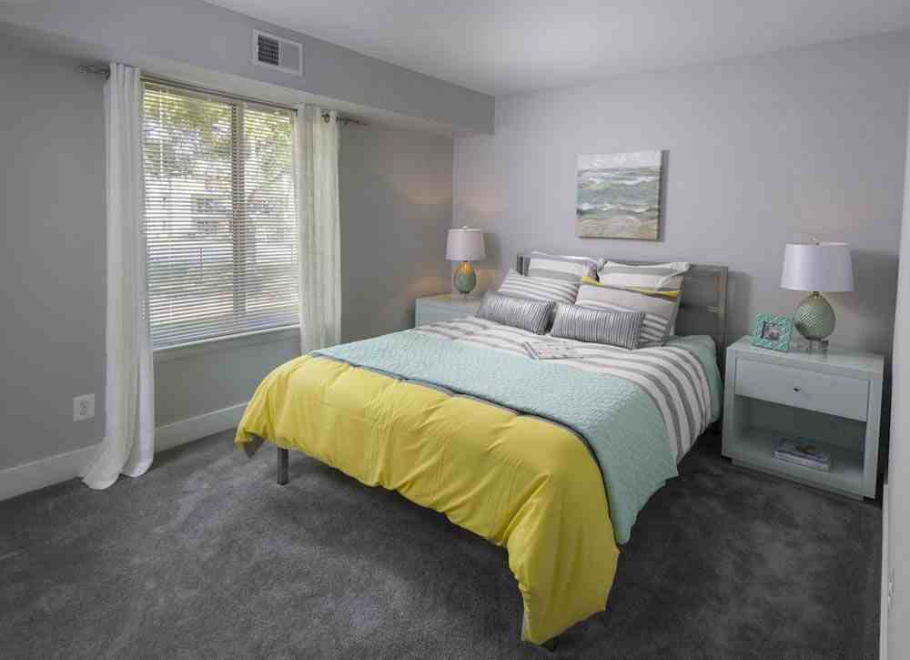 Sophias Place West - Photo 3 of 35