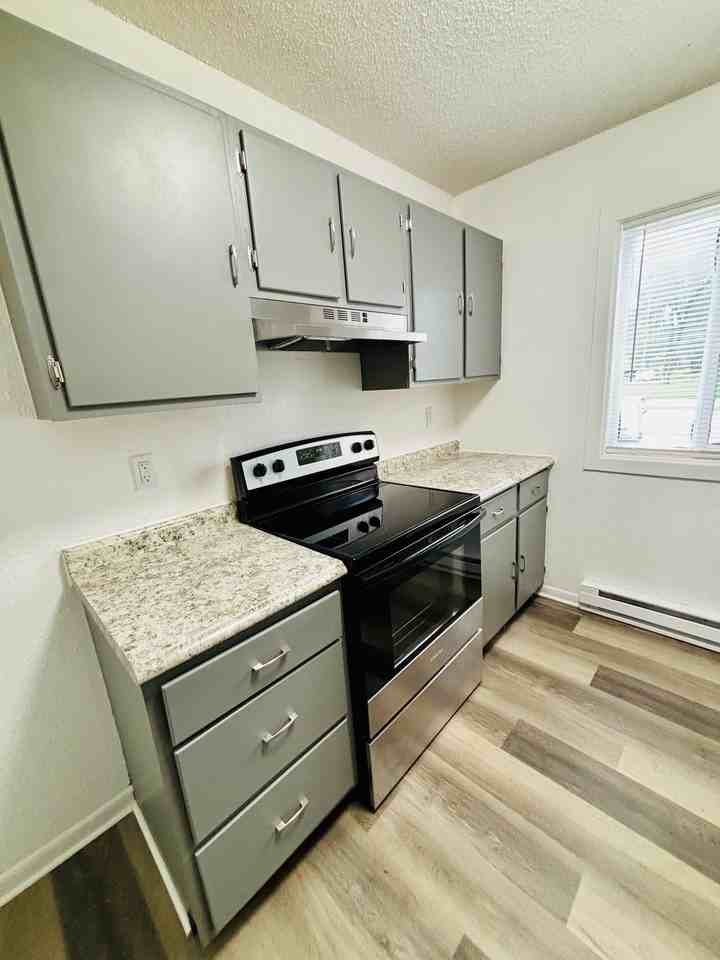 Cedar Crest Apartments - Photo 2 of 14