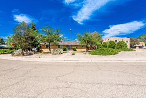 featured image of 3529 Aspen Ave Ne