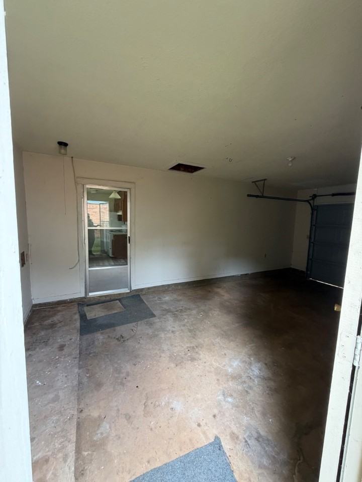 102 Francis St - Photo 6 of 11