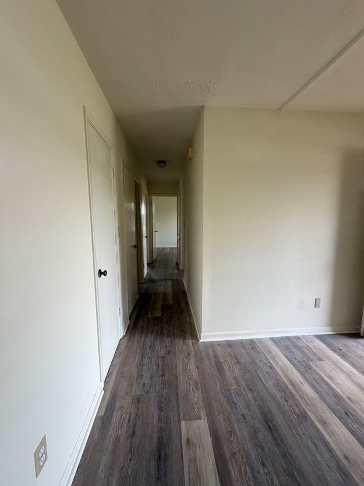 102 Francis St - Photo 7 of 11