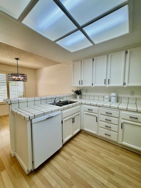 2013 Raphael Ct #1 - Photo 3 of 32
