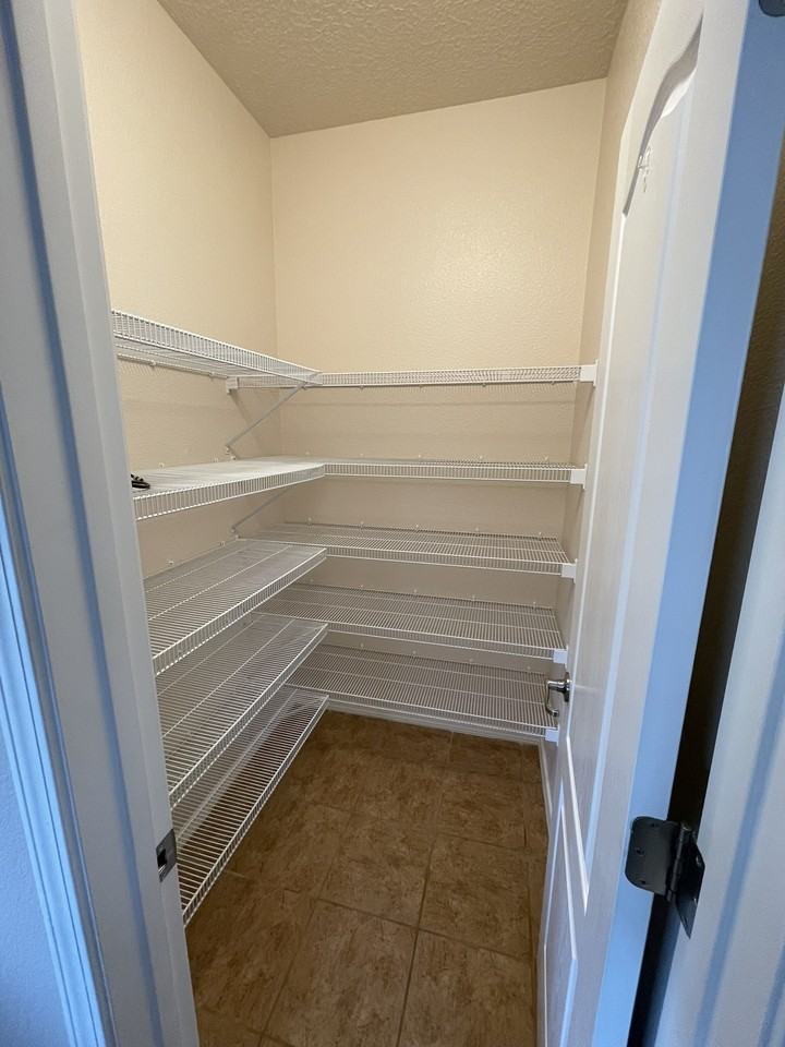 2204 Delfinio Dr Se #1 - Photo 7 of 17