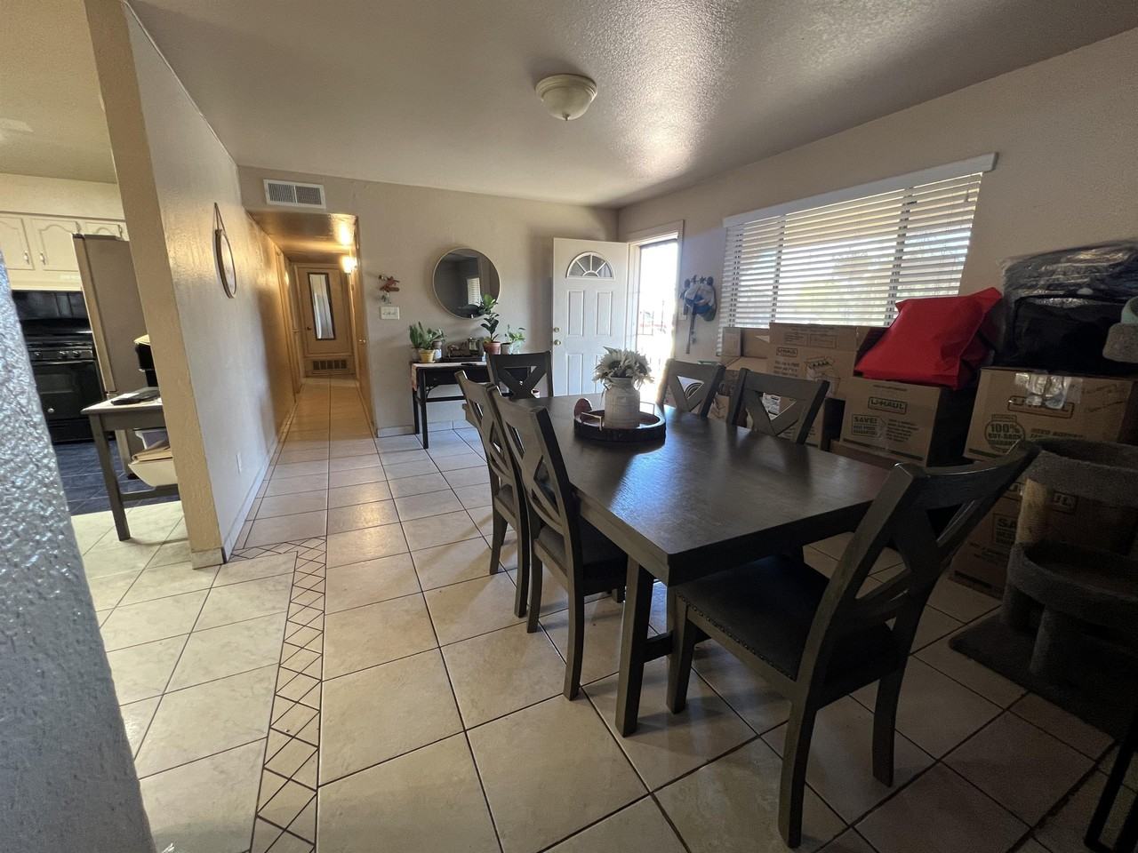 1216 E Erie Ct #1 - Photo 3 of 9