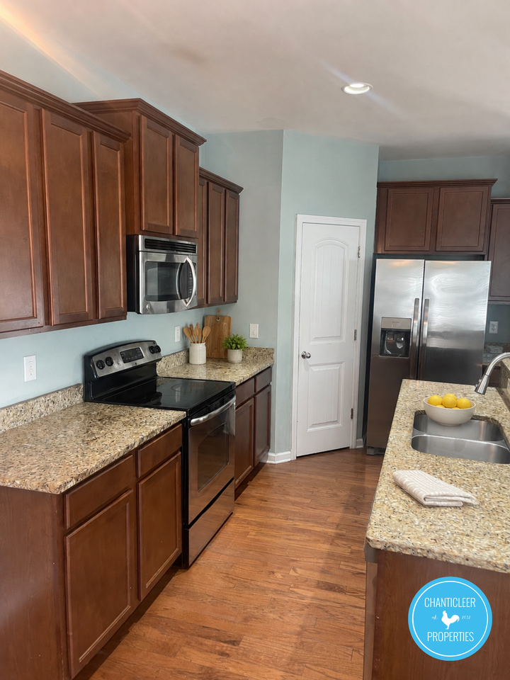4442 Hillsgrove Rd #1 - Photo 3 of 18