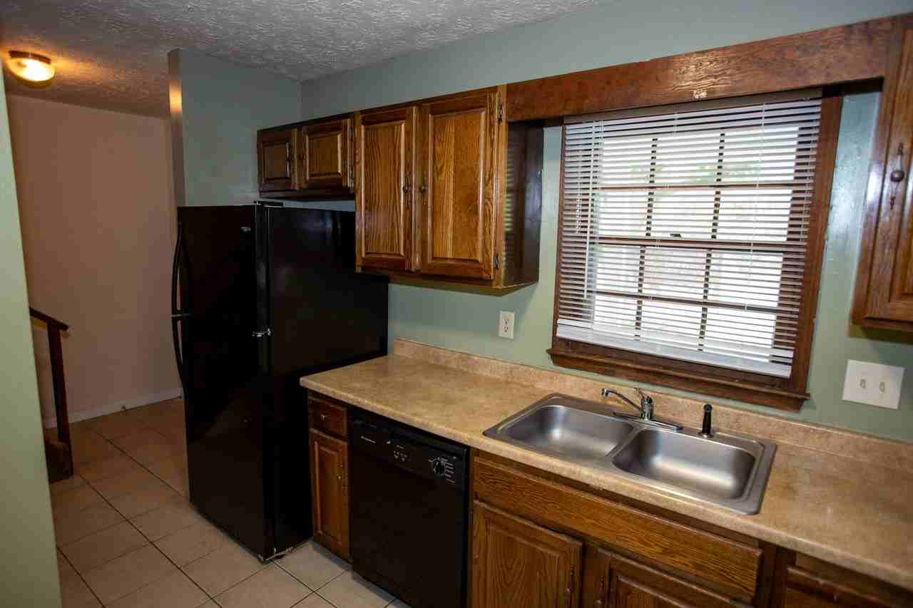 1905 S Milledge Ave #16 - Photo 2 of 13