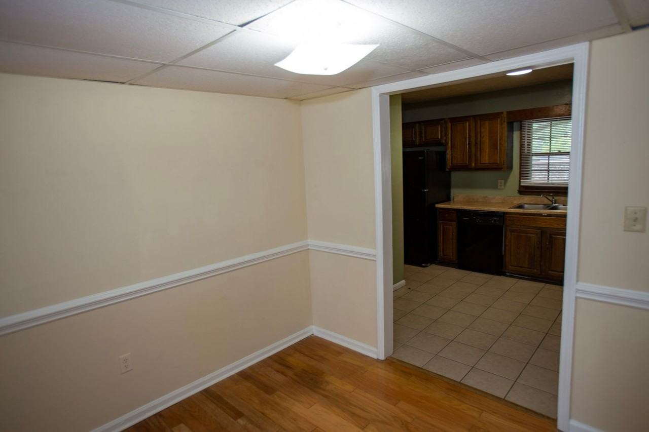 1905 S Milledge Ave #16 - Photo 3 of 13