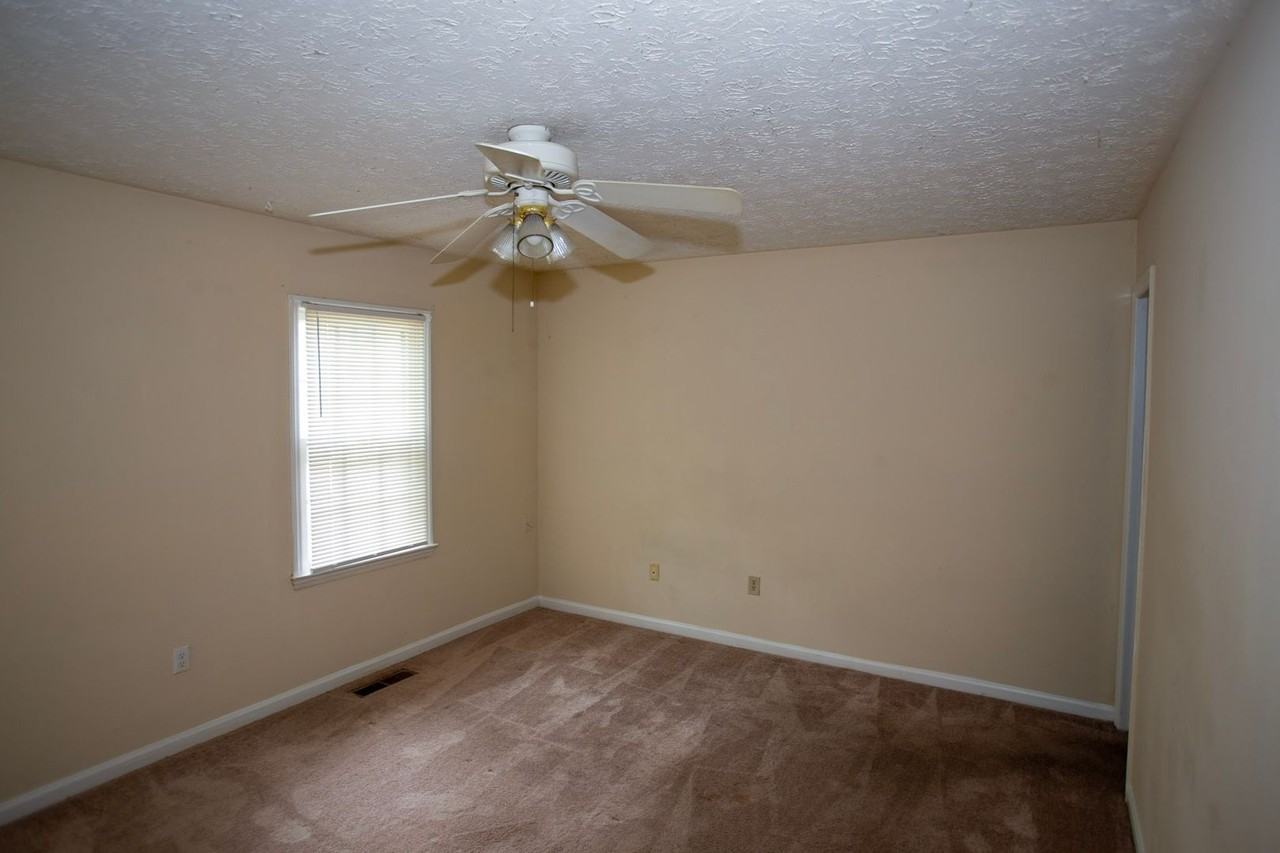 1905 S Milledge Ave #16 - Photo 7 of 13