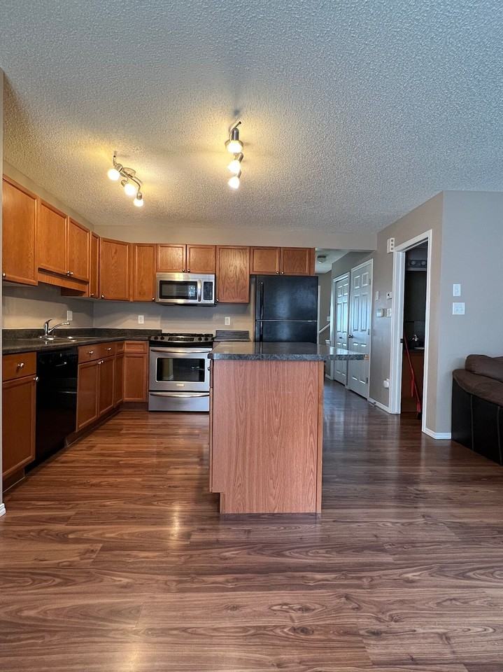 6304 Sandin Way Nw - Photo 6 of 9