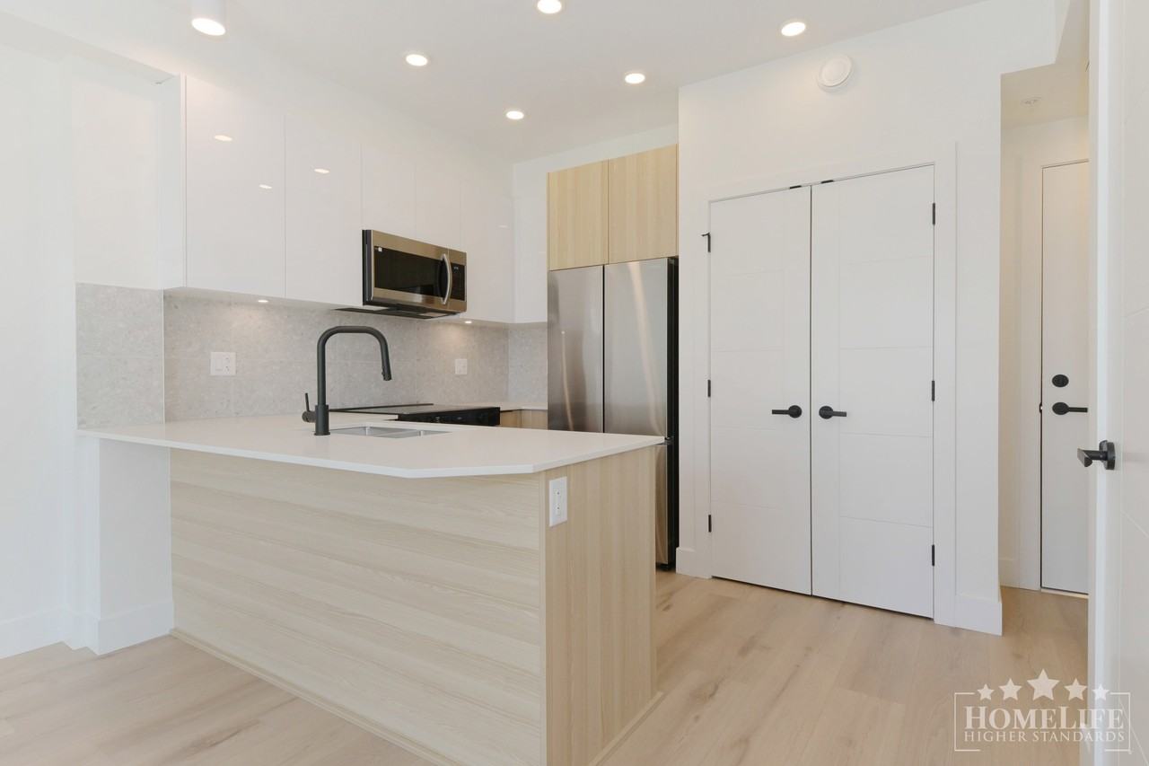 20769 Fraser Hwy - Photo 6 of 24