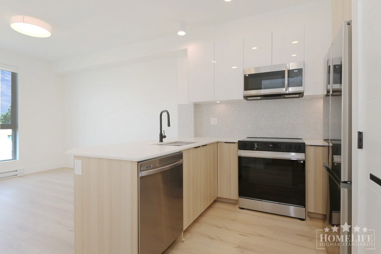 20769 Fraser Hwy - Photo 7 of 24