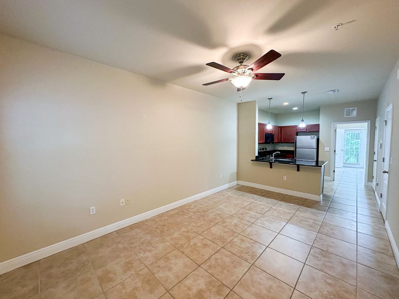 2942 Sw 35th Pl #33 - Photo 7 of 23
