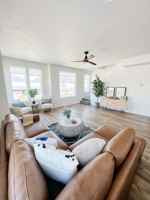 featured image of 557 W 1810 N #24