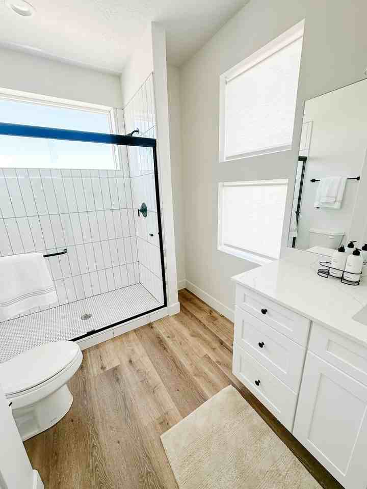 557 W 1810 N #24 - Photo 6 of 41