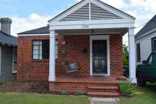1208 Hickman Rd #B - Photo 1 of 1