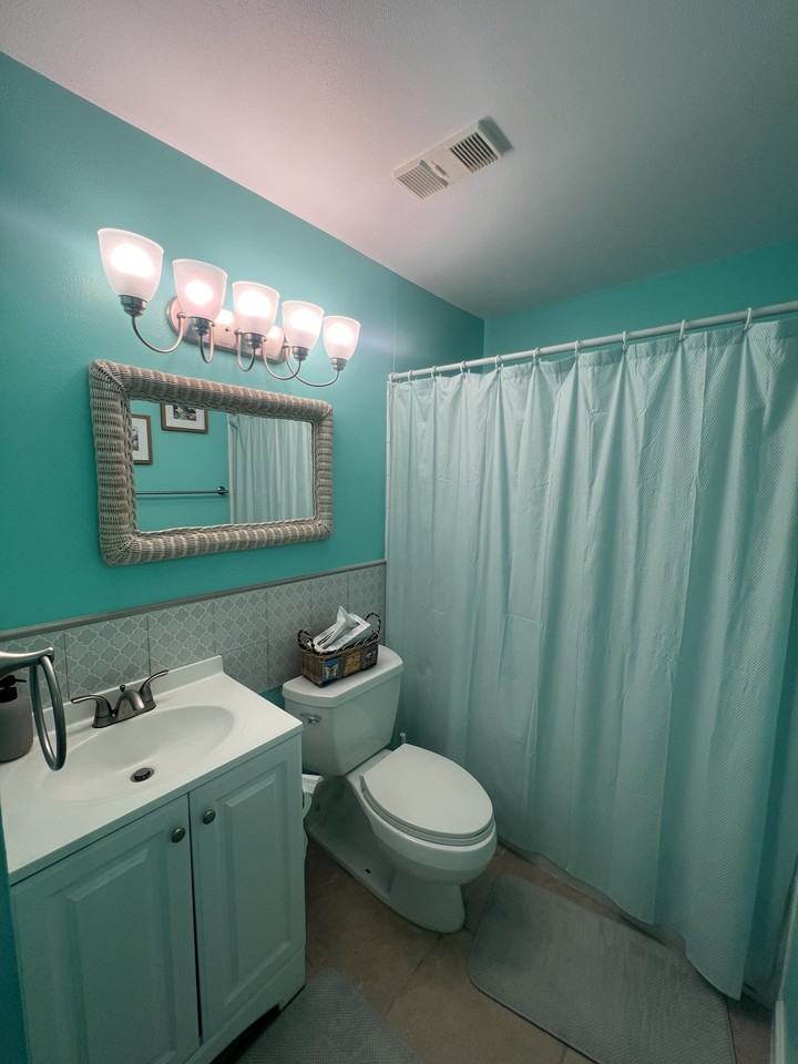 426 Beach Park Ln #1 - Photo 3 of 20