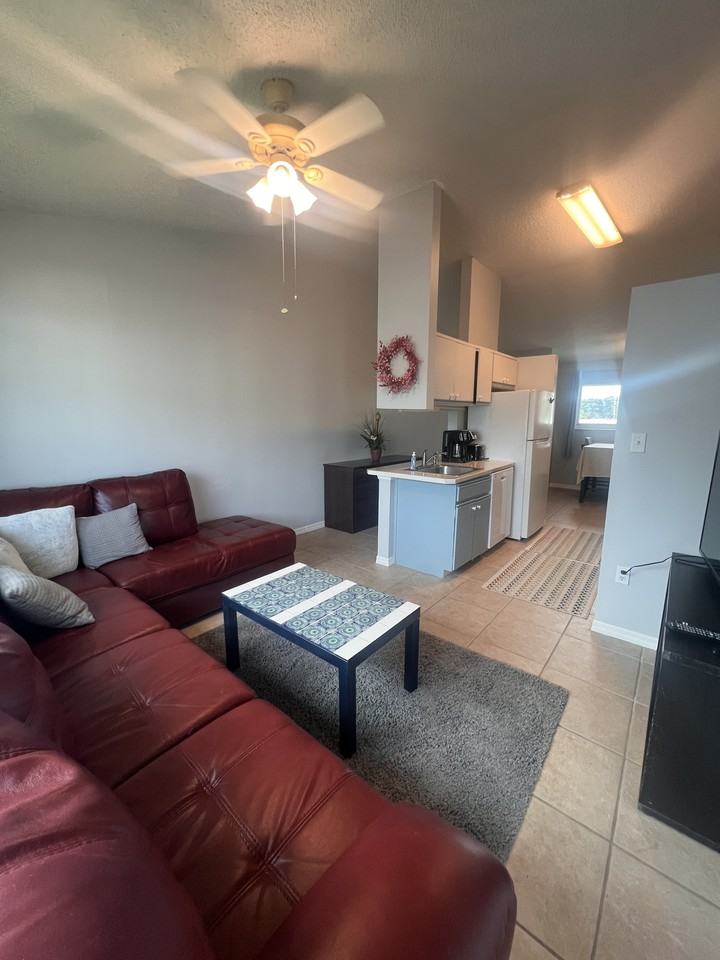 426 Beach Park Ln #1 - Photo 7 of 20