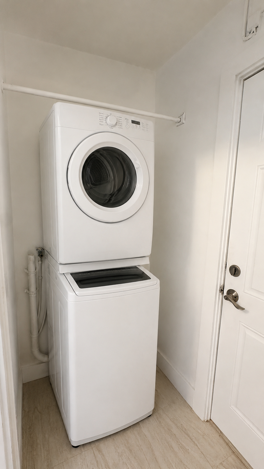 2116 N Villa Ave #1 - Photo 5 of 10