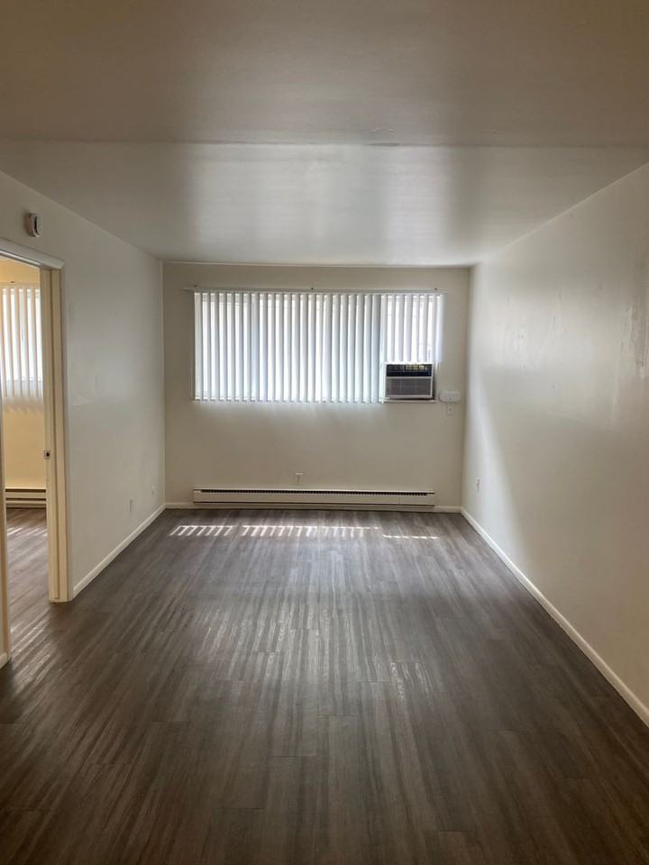 Victoria East Apartments - Photo 2 of 7