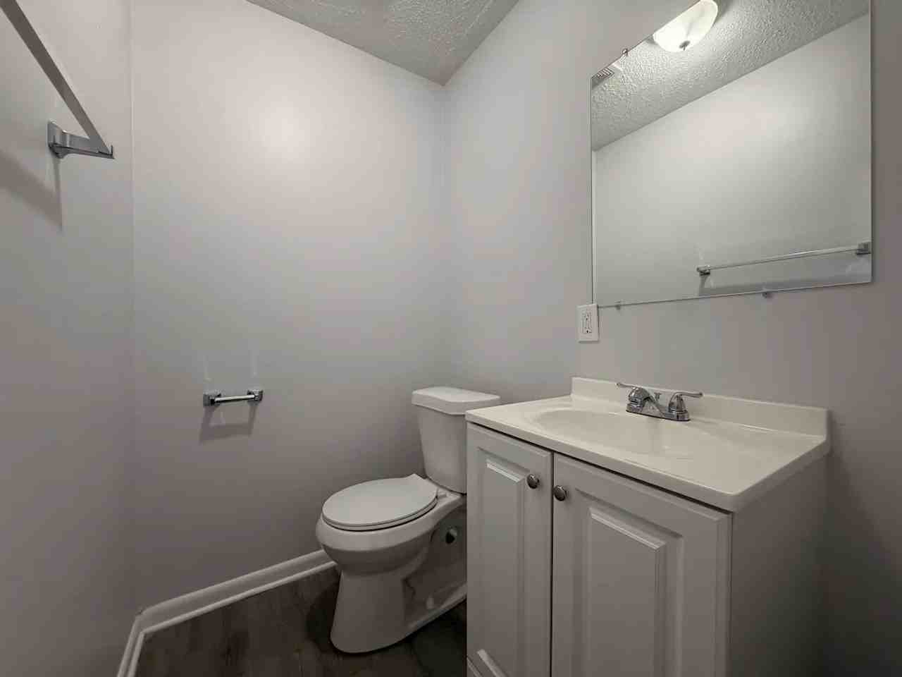 806 Palm St - Photo 3 of 15