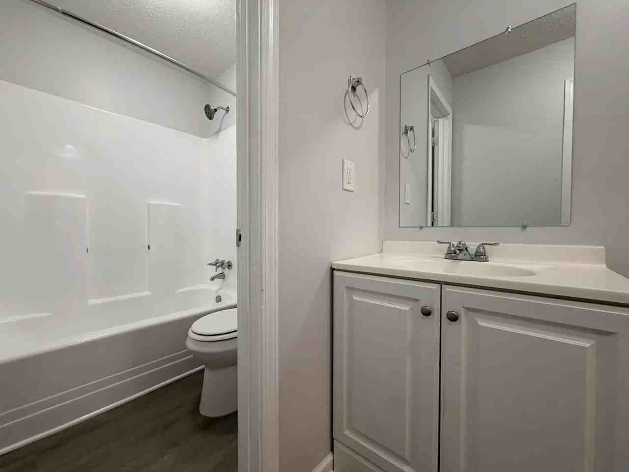 806 Palm St - Photo 4 of 15