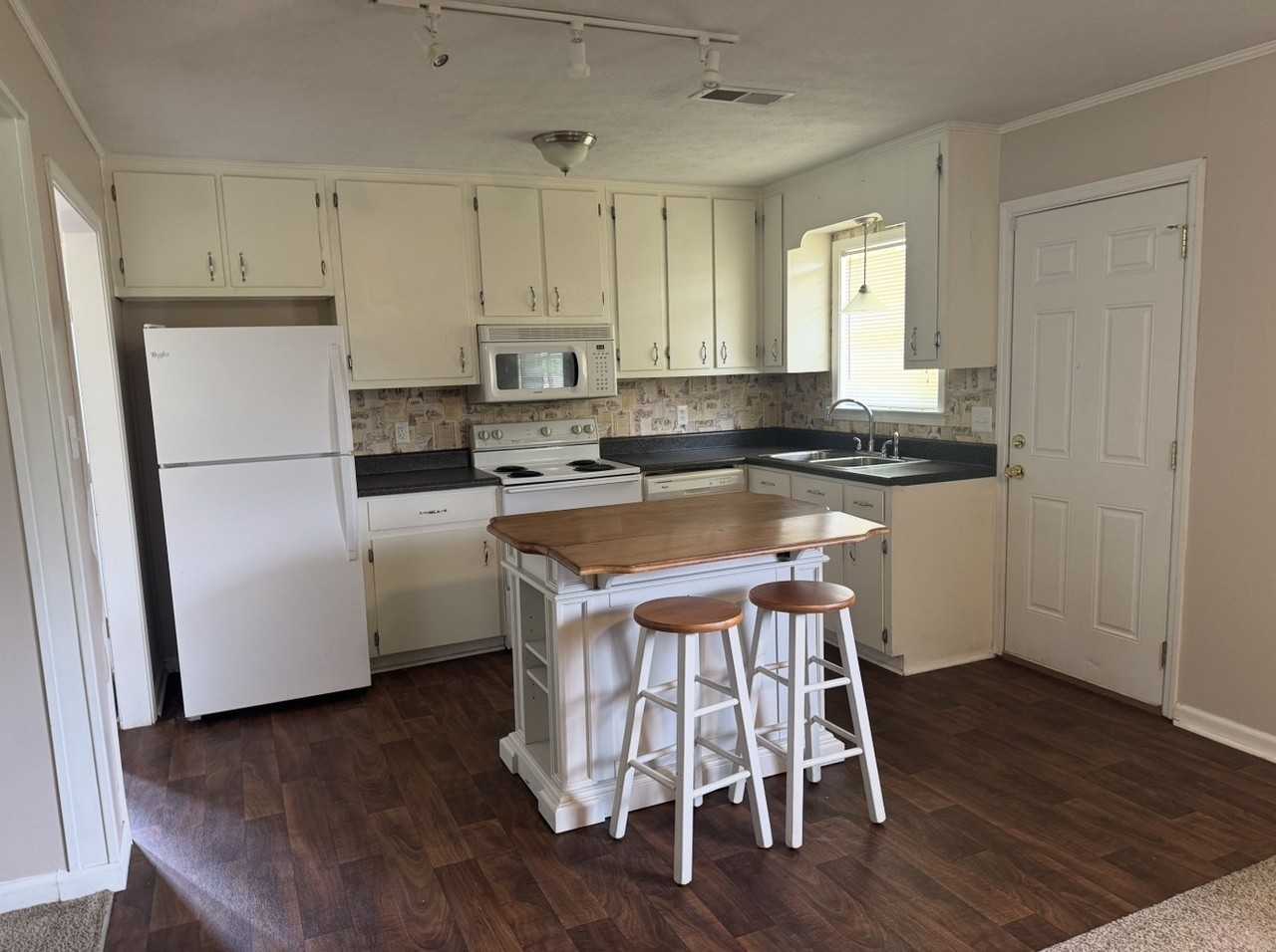 204 Magnolia DrivePrattville #36 - Photo 6 of 50