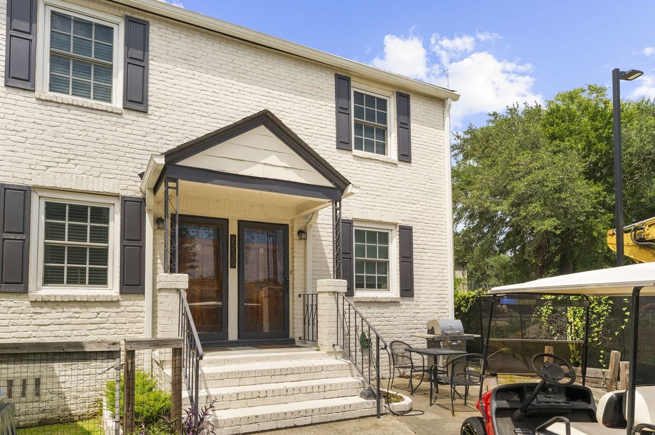 2230 Sunnyside Ave #B
