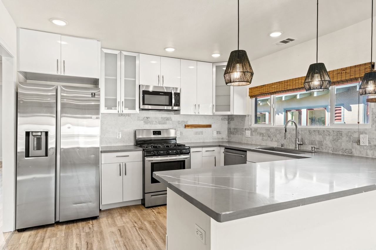 2810 55th Ave - Photo 6 of 18