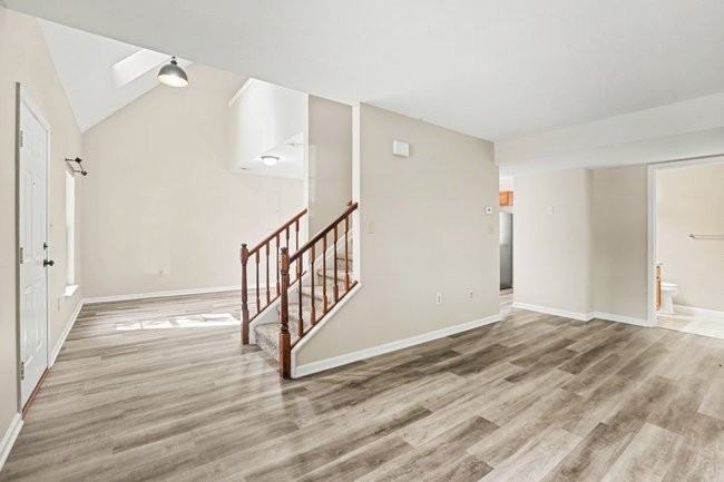122 S Timber Ct #1 - Photo 3 of 16