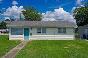 featured image of 2701 Rose Dr #1